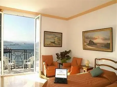 فندق Marina 3*